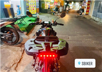 CẢNG GIVI HRX GSX R150 ĐẾ CÓ ĐÈN